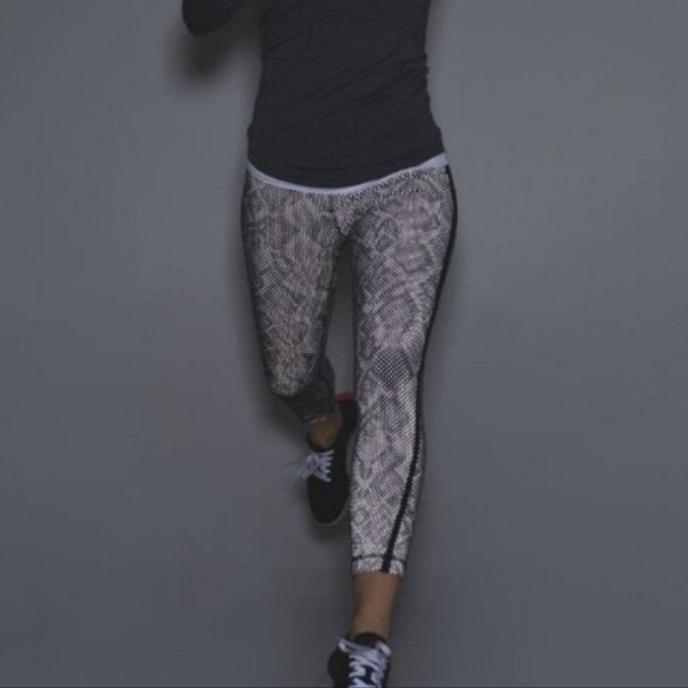 Lululemon Pace Tight